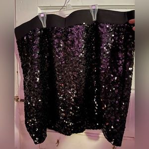 Size 4 Torrid Mini Sequin Skirt